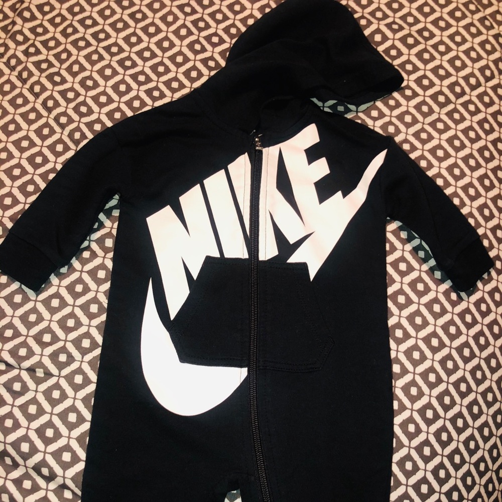Baby Nike All In One